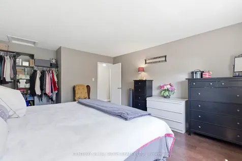 4113 Taffey Crescent Mississauga ON L5L 2A6