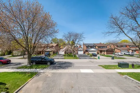 4113 Taffey Crescent Mississauga ON L5L 2A6