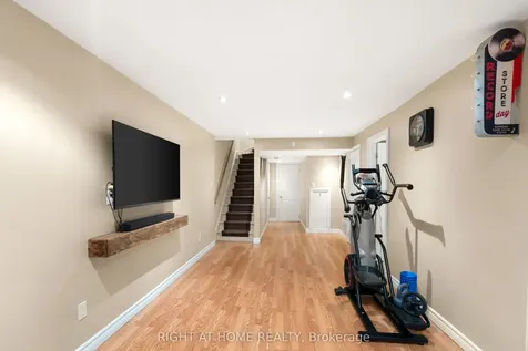 2161 Forest Gate Park Oakville ON L6M 4B3