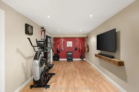 2161 Forest Gate Park Oakville ON L6M 4B3