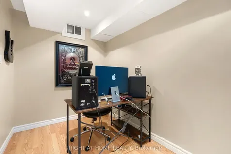 2161 Forest Gate Park Oakville ON L6M 4B3