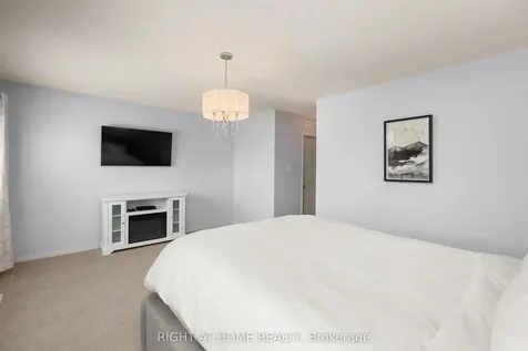 2161 Forest Gate Park Oakville ON L6M 4B3
