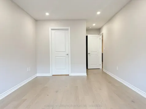 373 Twinflower Place Milton ON L9E 1T2