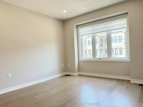 373 Twinflower Place Milton ON L9E 1T2