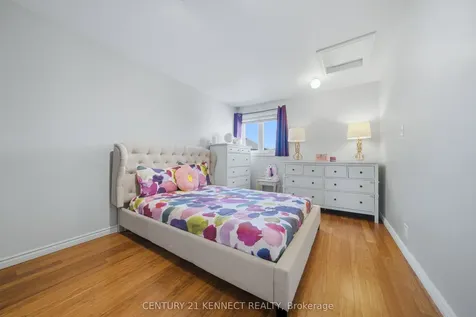 1644 Samuelson Circle Mississauga ON L5N 7Z7