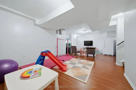 1644 Samuelson Circle Mississauga ON L5N 7Z7