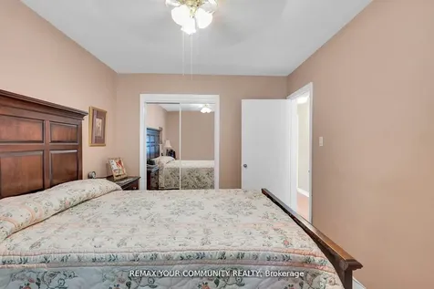 119 Dalrymple Drive Toronto ON M6N 4S2