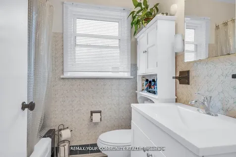 119 Dalrymple Drive Toronto ON M6N 4S2