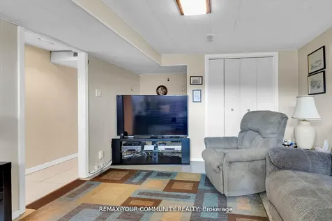 119 Dalrymple Drive Toronto ON M6N 4S2
