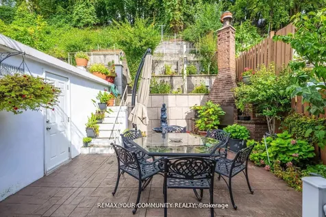 119 Dalrymple Drive Toronto ON M6N 4S2