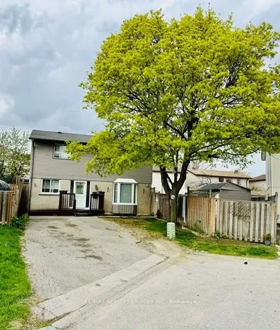 14 Grantbrook Court Brampton ON L6S 2K8