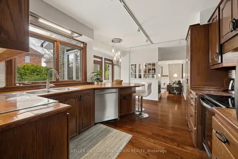 12 Burnhamill Place Toronto ON M9C 3S4