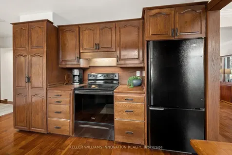 12 Burnhamill Place Toronto ON M9C 3S4