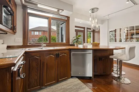 12 Burnhamill Place Toronto ON M9C 3S4