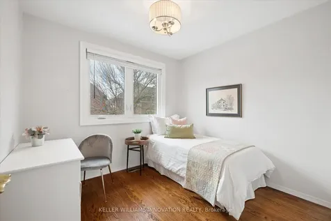 12 Burnhamill Place Toronto ON M9C 3S4