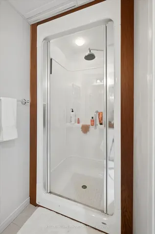 12 Burnhamill Place Toronto ON M9C 3S4