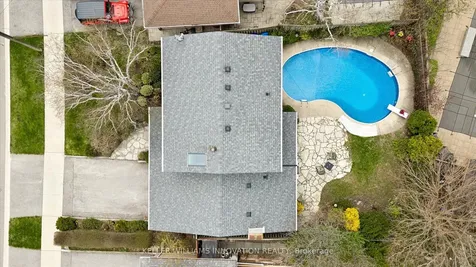 12 Burnhamill Place Toronto ON M9C 3S4