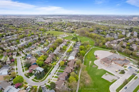 4235 Pheasant Run Mississauga ON L5L 2B8