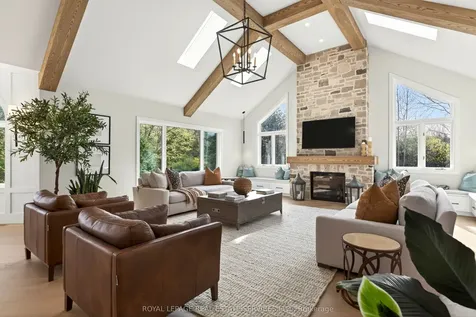6472 Mcniven Court Burlington ON L7P 0K7
