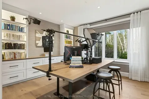 6472 Mcniven Court Burlington ON L7P 0K7
