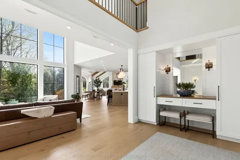 6472 Mcniven Court Burlington ON L7P 0K7