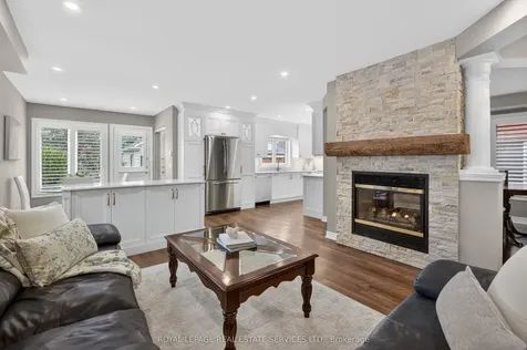 2393 Ennerdale Road Oakville ON L6H 6N5