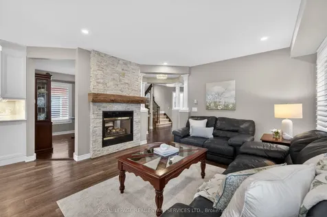 2393 Ennerdale Road Oakville ON L6H 6N5