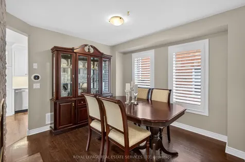 2393 Ennerdale Road Oakville ON L6H 6N5