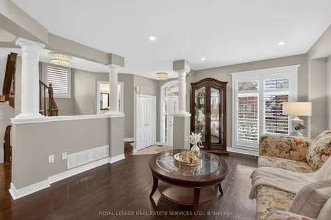 2393 Ennerdale Road Oakville ON L6H 6N5