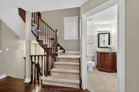 2393 Ennerdale Road Oakville ON L6H 6N5
