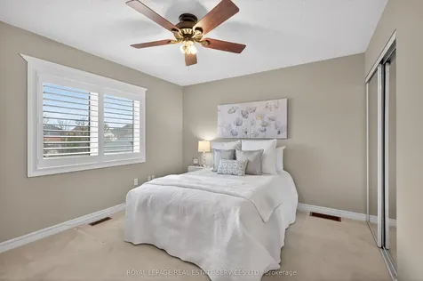2393 Ennerdale Road Oakville ON L6H 6N5