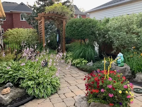 2393 Ennerdale Road Oakville ON L6H 6N5