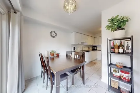 878 Delgado Drive Mississauga ON L5V 2S4