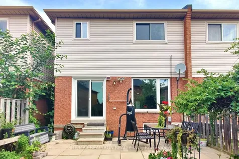 878 Delgado Drive Mississauga ON L5V 2S4