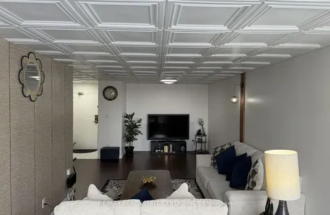 3 Rowntree Road Toronto ON M9V 5G8