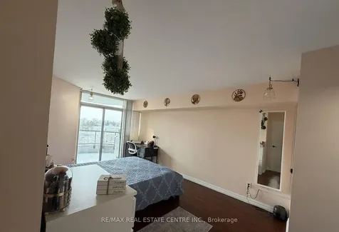 3 Rowntree Road Toronto ON M9V 5G8