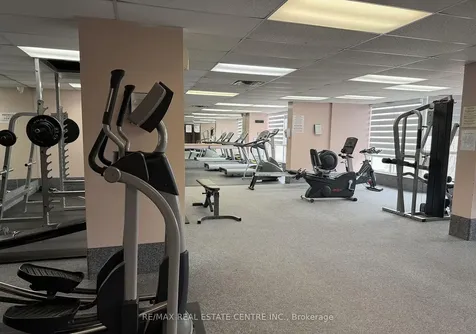 3 Rowntree Road Toronto ON M9V 5G8