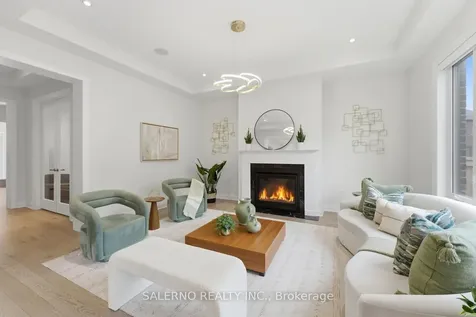 2364 Irene Crescent Oakville ON L6M 5M3