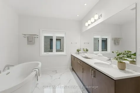 2364 Irene Crescent Oakville ON L6M 5M3