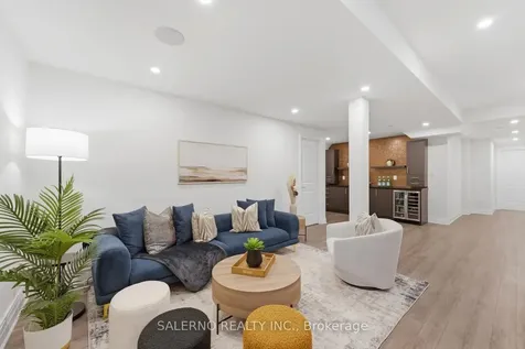 2364 Irene Crescent Oakville ON L6M 5M3