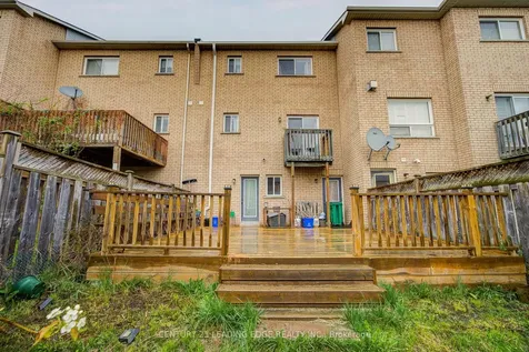 6604 Opera Glass Crescent Mississauga ON L5W 1R8