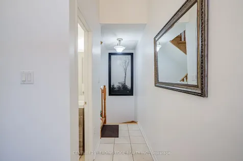 6604 Opera Glass Crescent Mississauga ON L5W 1R8