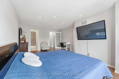 9 Bolton Camp Way Caledon ON L7E 2Y7
