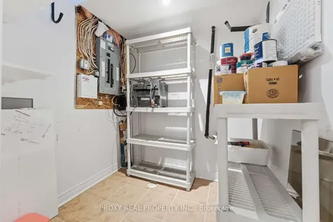 9 Bolton Camp Way Caledon ON L7E 2Y7