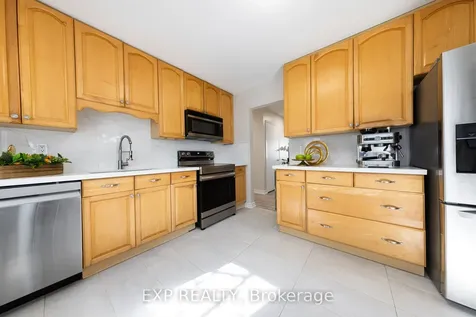 584 Elliott Crescent Milton ON L9T 3G4