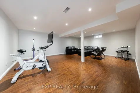 584 Elliott Crescent Milton ON L9T 3G4