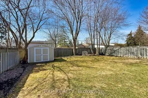584 Elliott Crescent Milton ON L9T 3G4