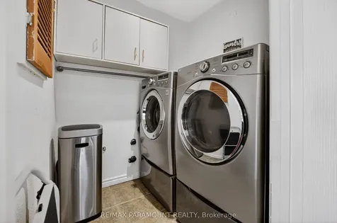5 Cavendish Crescent Brampton ON L6T 1Z3