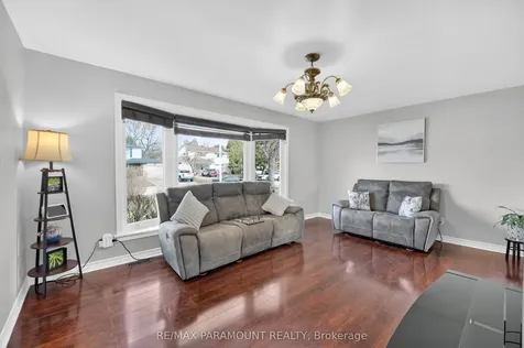 5 Cavendish Crescent Brampton ON L6T 1Z3