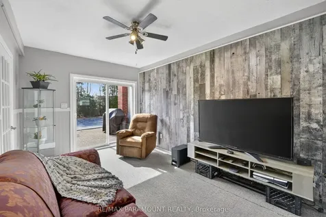 5 Cavendish Crescent Brampton ON L6T 1Z3